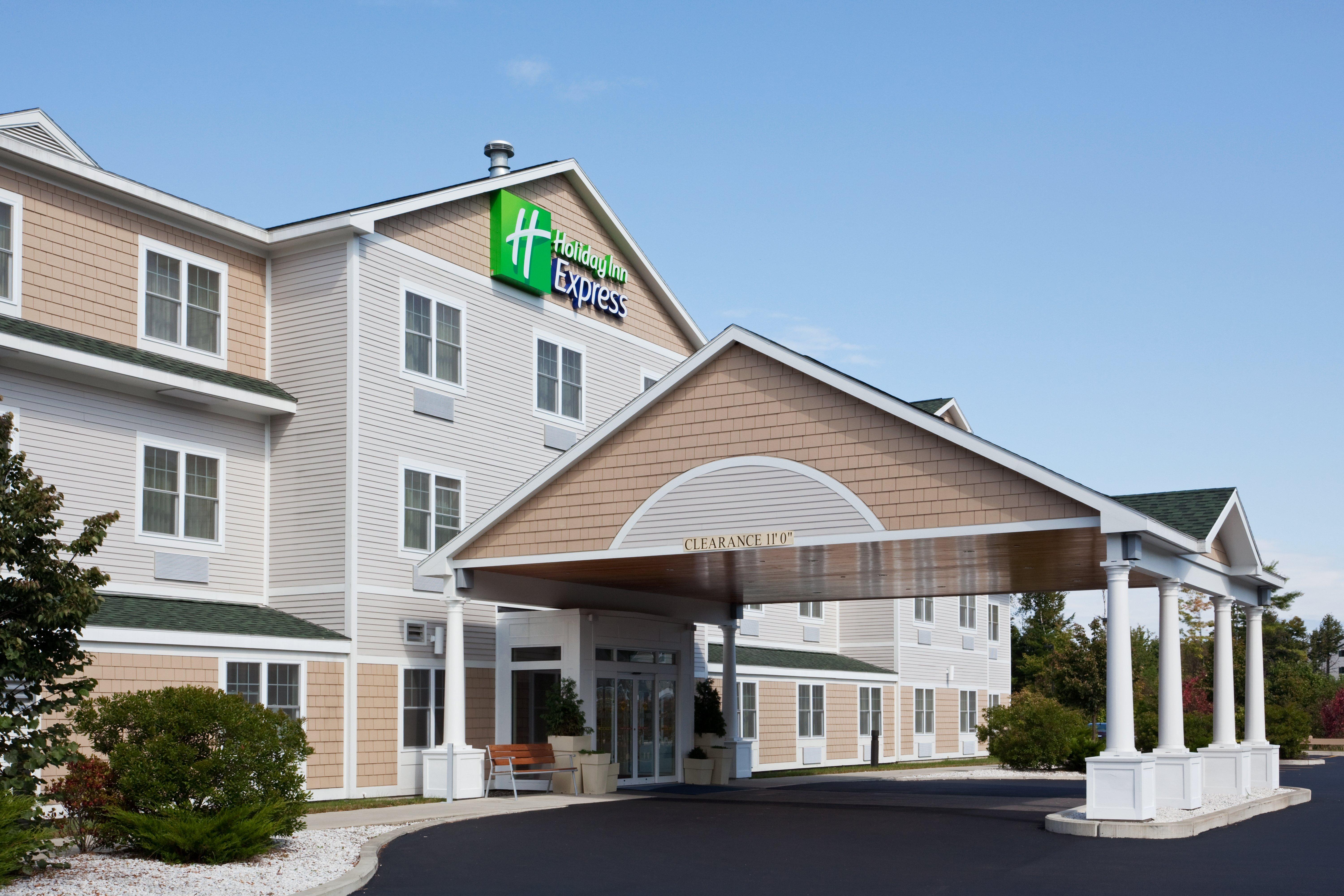 Holiday Inn Express Hotel & Suites Freeport By Ihg Exterior foto