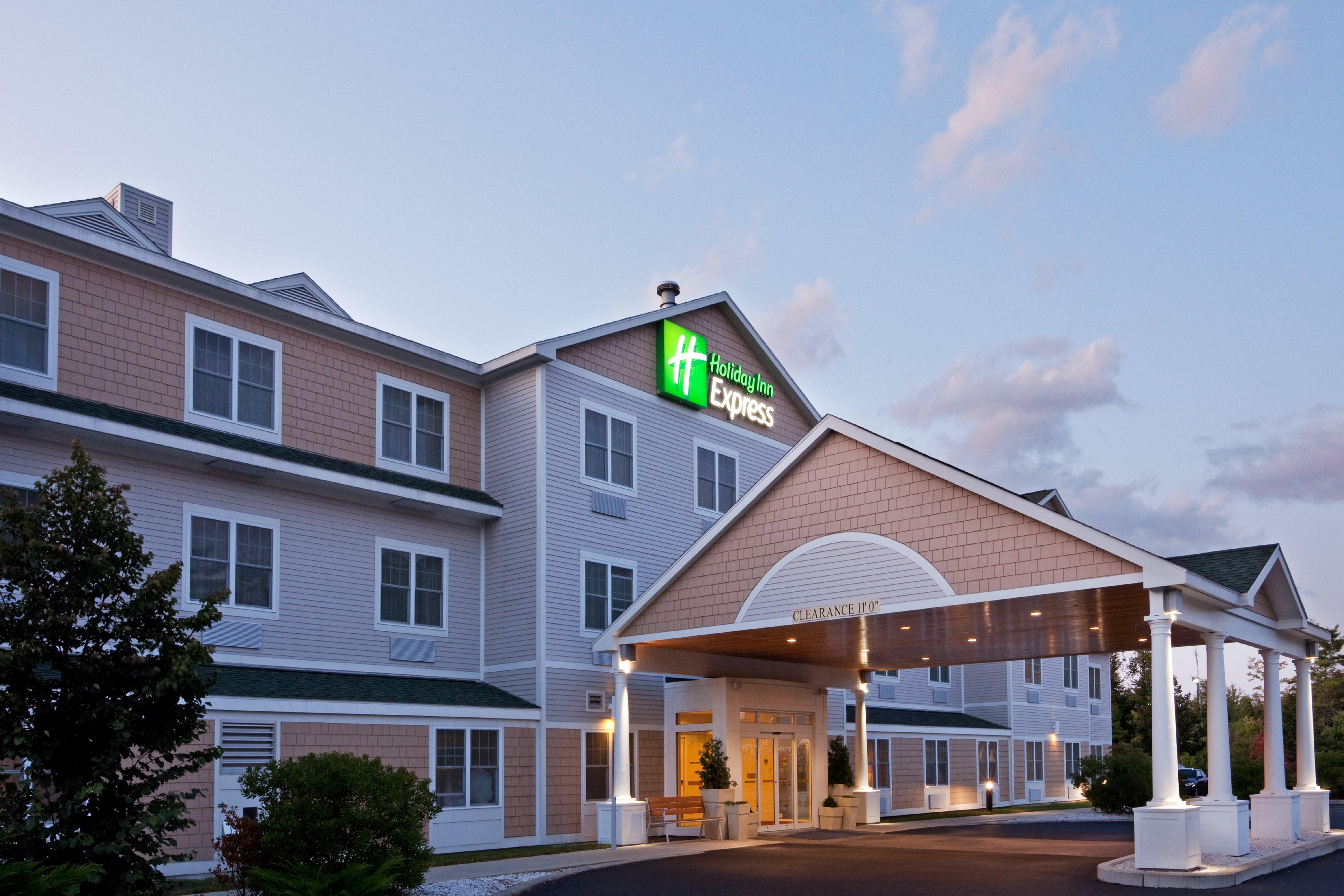 Holiday Inn Express Hotel & Suites Freeport By Ihg Exterior foto